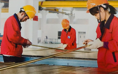 公司通過中國船級社CCS工廠認可，產品獲得“江蘇省名牌產品”